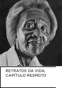 Desenho. Carvão sobre papel Tiziano. Retrato de uma mulher negra idosa.